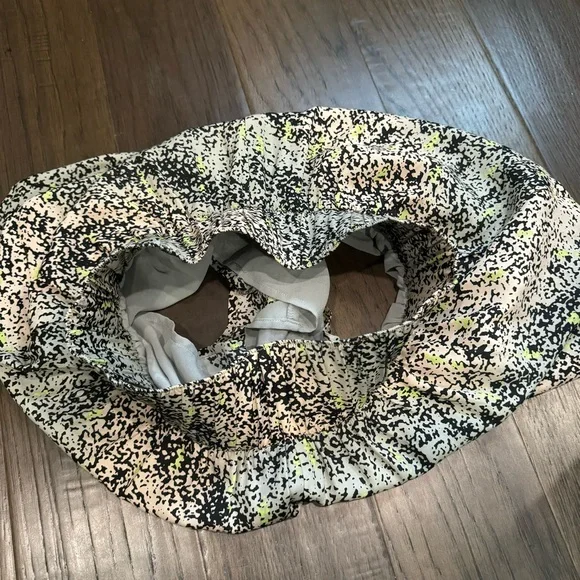 BCBGeneration Shorts - Picture 3 of 10